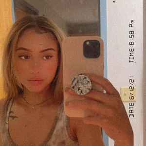 Meet your Posher, Alana